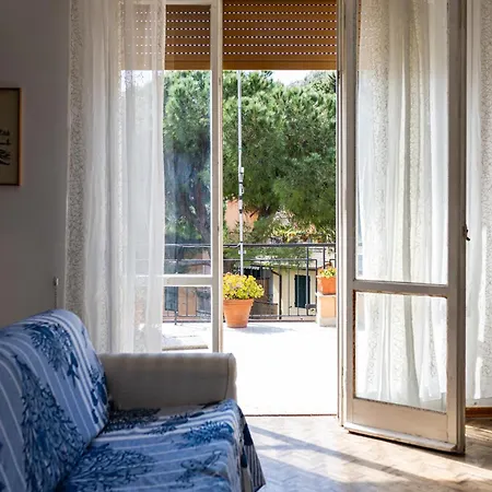 شقة A Terrace Overlooking The Sea بورتوفينيري